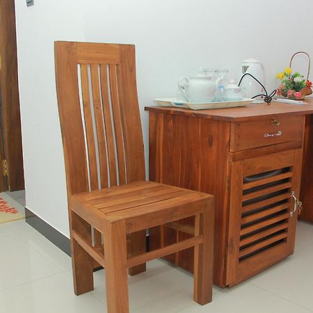 Maduranga N Guest Bed and Breakfast Mirissa Εξωτερικό φωτογραφία