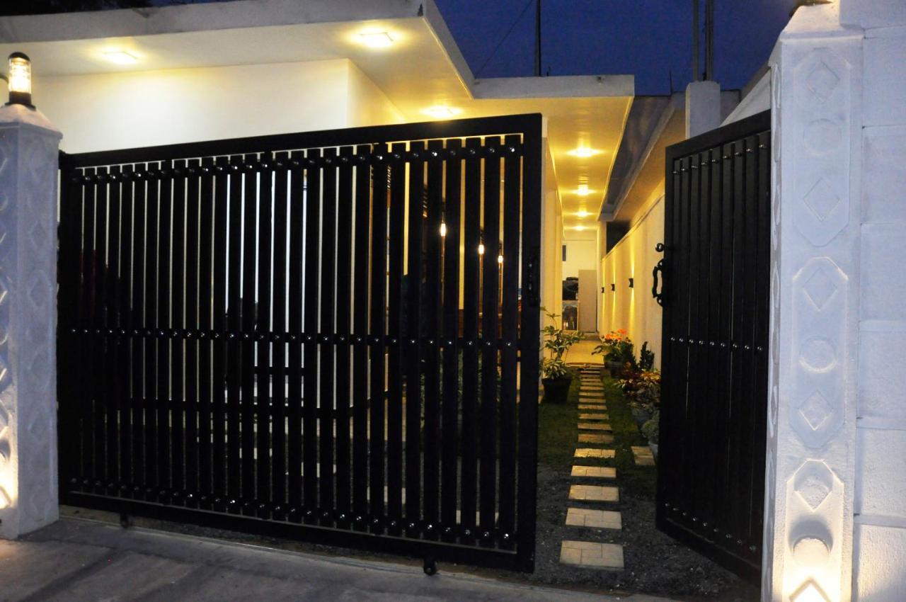 Maduranga N Guest Bed and Breakfast Mirissa Εξωτερικό φωτογραφία
